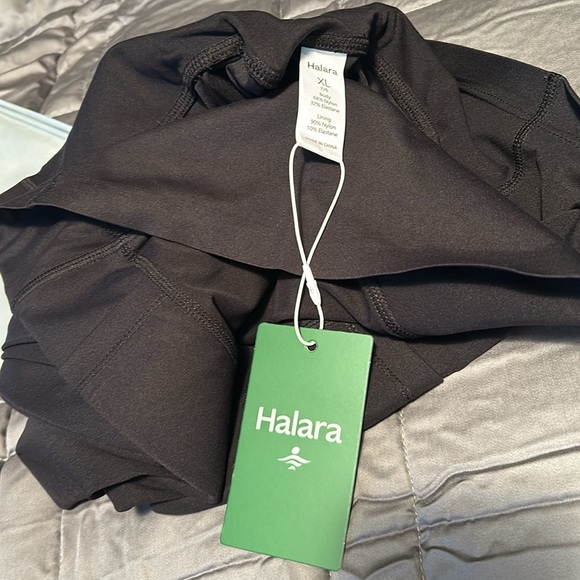 Halara SoCinched High Waisted Butt Lifting Tummy Control Leggings - Picture 5 of 5